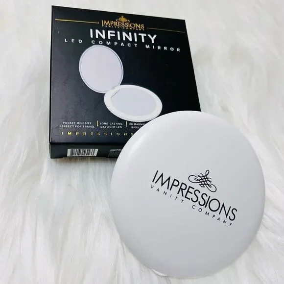 Infinity LED Compact Mirror - Picture 4 of 8